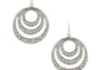 Très Timeless Triple Crescent Hoop Earrings in Silver