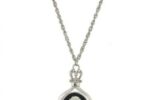 1928 Jewelry Company Cameo Pendant Necklace